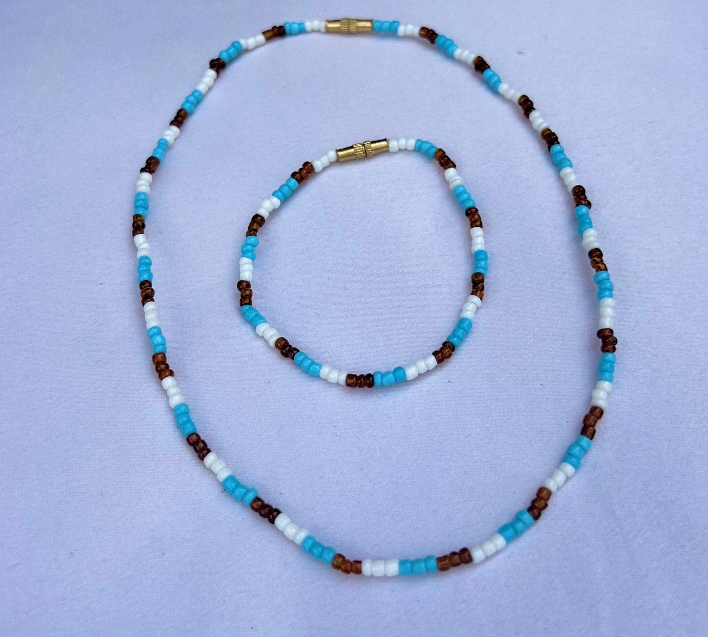 Collection of Brothers | Armband - Ketting in a gallery layout